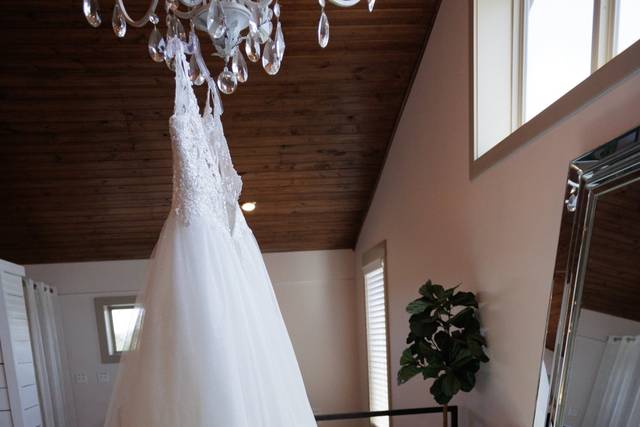 Stephanie's Bridal Boutique - Dress & Attire - Independence, MO -  WeddingWire