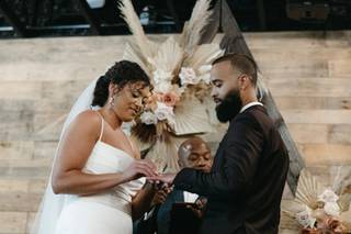 Lhegendary Weddings - 23