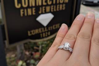 The Diamond Connection Jewelers - 9
