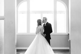 Mingle Events and Vintage Rentals - 40