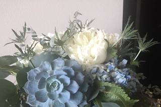 Alfa Flower & Wedding Shop - 22