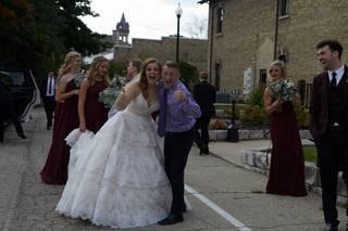 Celebrations Entertainment - Wedding DJ's, Photo Booths & Décor Lighting - 13
