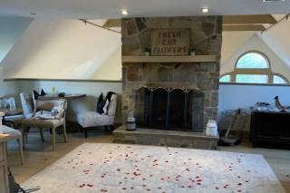 Grove at Briar Barn Inn - 42