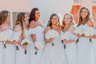 Nikki's Glitz And Glam Bridal Boutique - 30