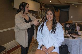 FOILED. Hair Salon - 12