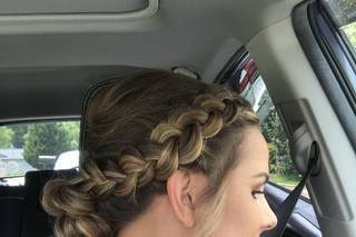 Southern Couture Salon & Bridal Bar - 42