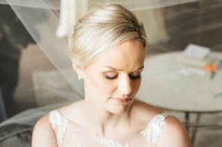 Eva Jewel Makeup Artistry - 17