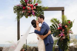 Caridad Vidro Makeup Artist - 30