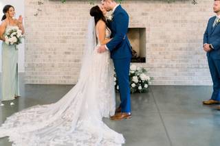 Lilac Floral Decor - 17