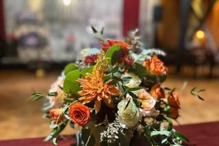 Dream Designs Florist and Wedding Boutique - 18