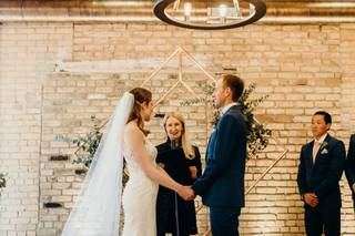 Kjersti Moline - Wedding Officiant - Certified Life Coach - 13