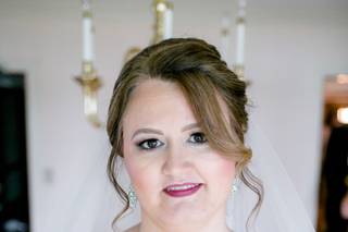 Lauren Diana Hair Stylist & Makeup Artist - 29