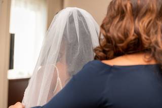 The Curvy Bride - 28