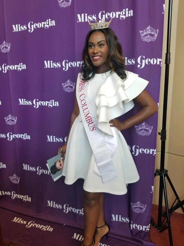 Tanisha Colbert Makeup Artistry - 2