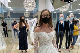 New York Bride & Groom of Raleigh - 24