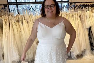 Della Curva (Plus-Size Bridal Salon) - Dress & Attire - Tarzana, CA -  WeddingWire