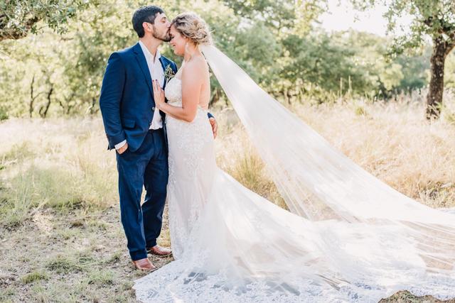 Impression Bridal Store (San Antonio) - 3