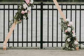 Rosery Flower Shop - 37