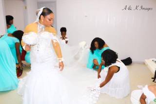 Ellaz Bridal - 117