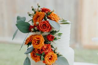 Lydia's Cakes & Confections - 40