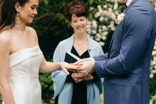 A Wedding With Heart - 24
