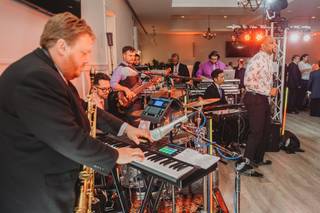 Boston Common Entertainment Band + DJ Combos - 9