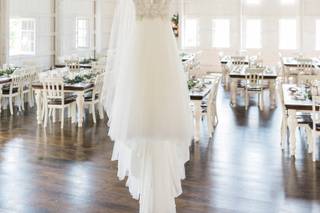 THE WHITE BARN AT LUCAS FARM - 61