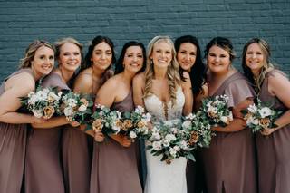 Lush Floral Design - 5
