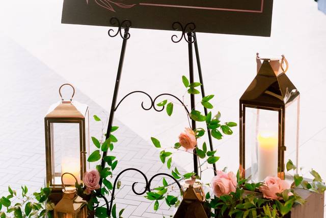 Pink Dahlia Floral & Event Design 4