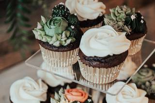 Darla's Cakery - 8