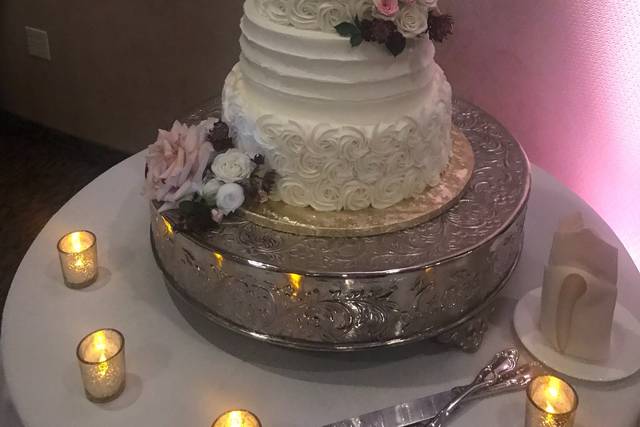 Tiffany's Bakery, Akron Ohio 4
