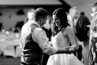 Golden Glow Ballroom - 43