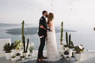 Tie the Knot in Santorini - Weddings & Events - 24