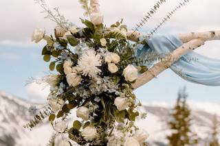 WoodStem Floral & Decor - 9
