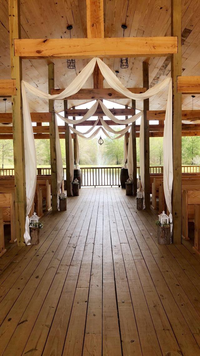 Cedar Post Barn, llc. - 2
