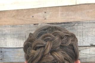 Verde Boutique Salon - 18