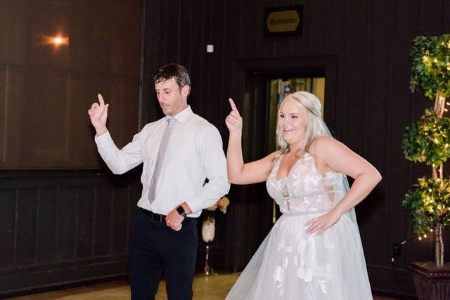 Starr Weddings & Entertainment 2