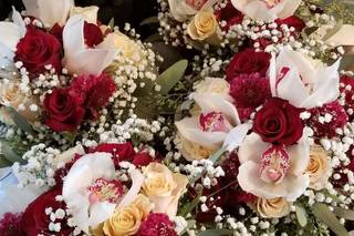 Blooming Flowers - 100