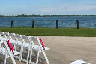 Silver Shores Waterfront Banquets and Catering - 6