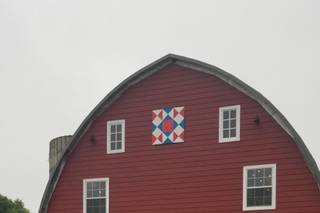 Lake Elsie Wedding Barn - 25