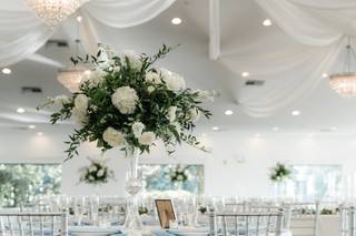 The Royal Crest Room - 38