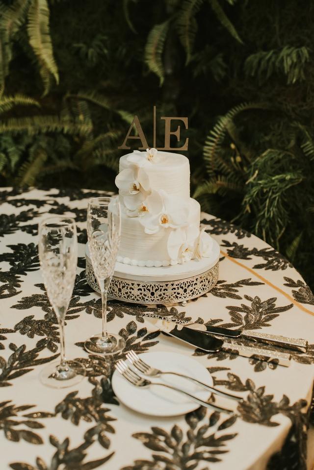 Elegant Pairings: Events by Nicole - 2