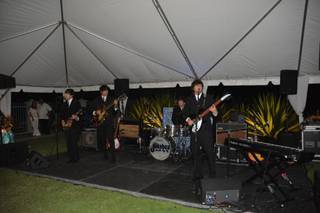 The Jukebox: Tributo a Los Beatles - 13