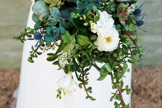 Branching Out Floral and Event Design - 15