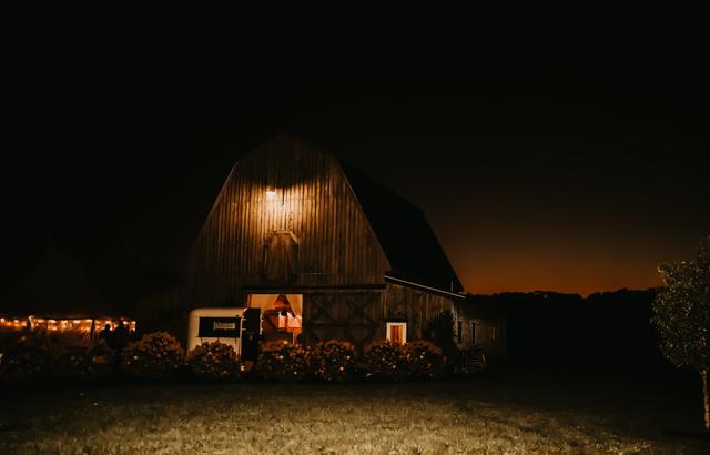 Flaherty's Farm Event Barn - 4