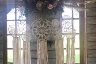 Rustic Romance Rentals - 16