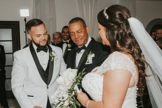 Zoom Wedding Studio - 23
