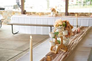 Setting The Scene Event Planning and Decor - 8