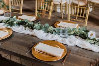 The Olde Farmhouse Barn - 7