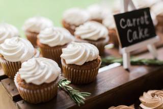 Three Sisters Cake Shop - 17